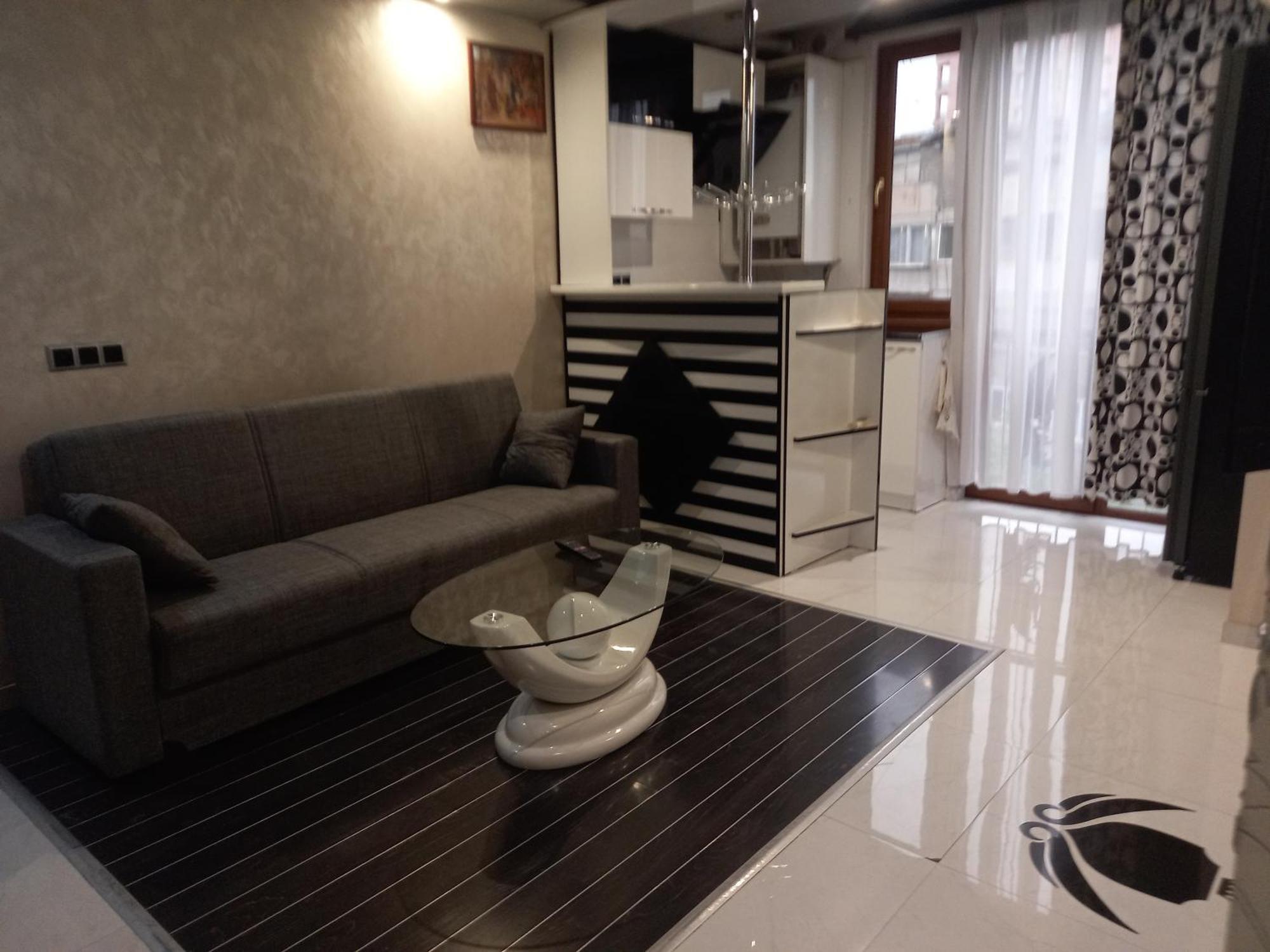 Gevorg'S Appartment Yerevan Exterior photo