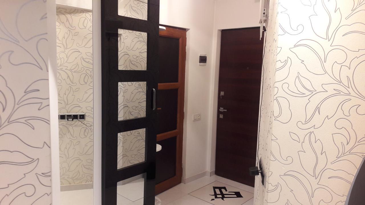 Gevorg'S Appartment Yerevan Exterior photo